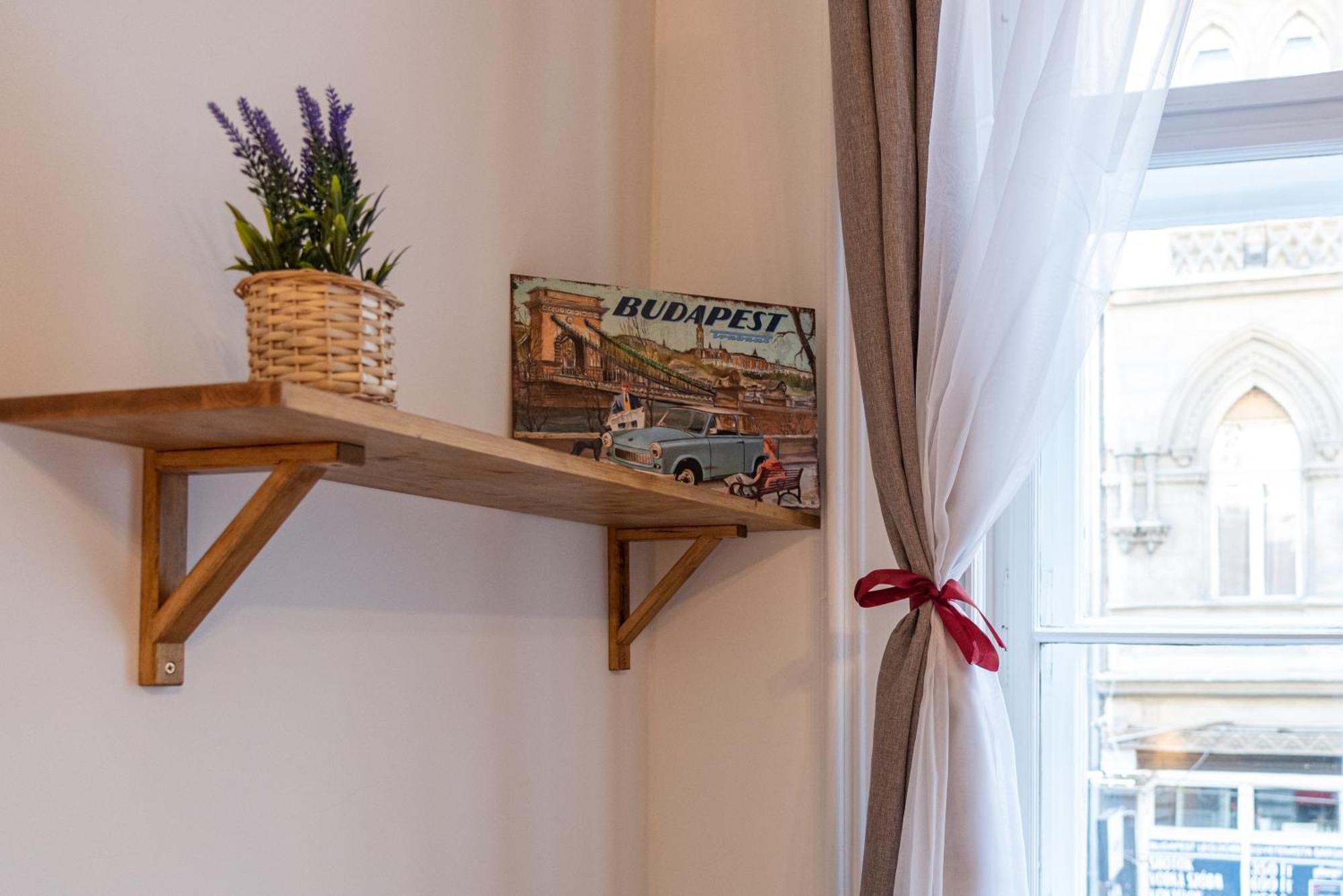 Apartment Viol *